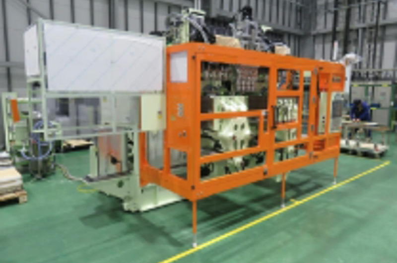 消毒スプレー容器用成形機<