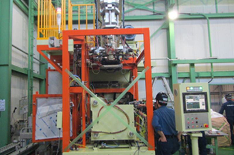 箱中袋和袋中袋成型机<