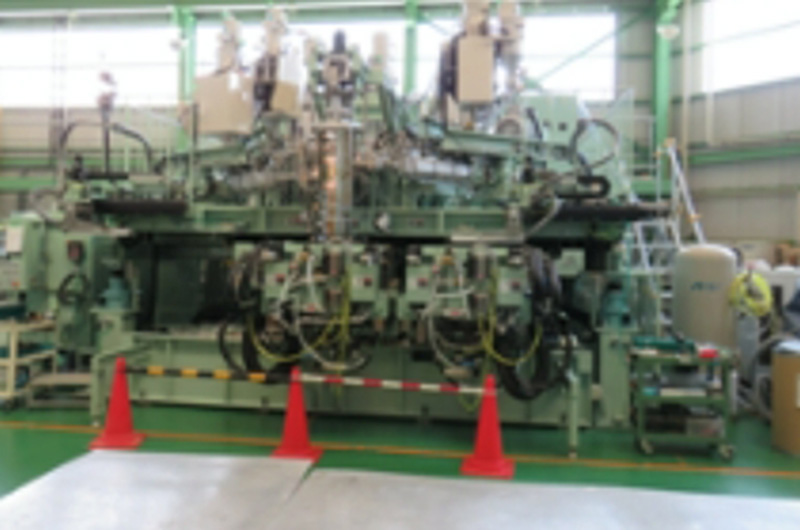 油箱多层成型机<